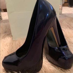 Aldo Sz 7.5 Navy Patent Leather Platform Heels